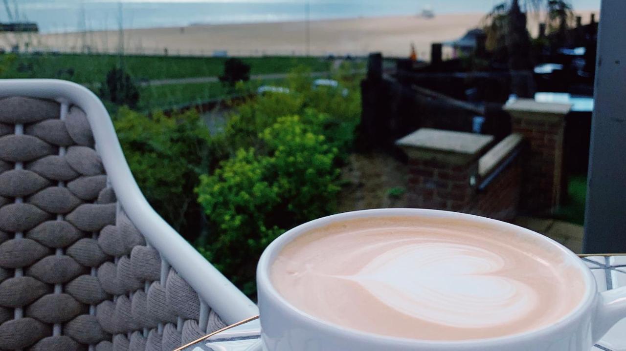 Cliff Hotel Great Yarmouth Exterior photo